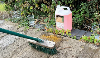Best driveway cleaners 2025 - Driveway how we test