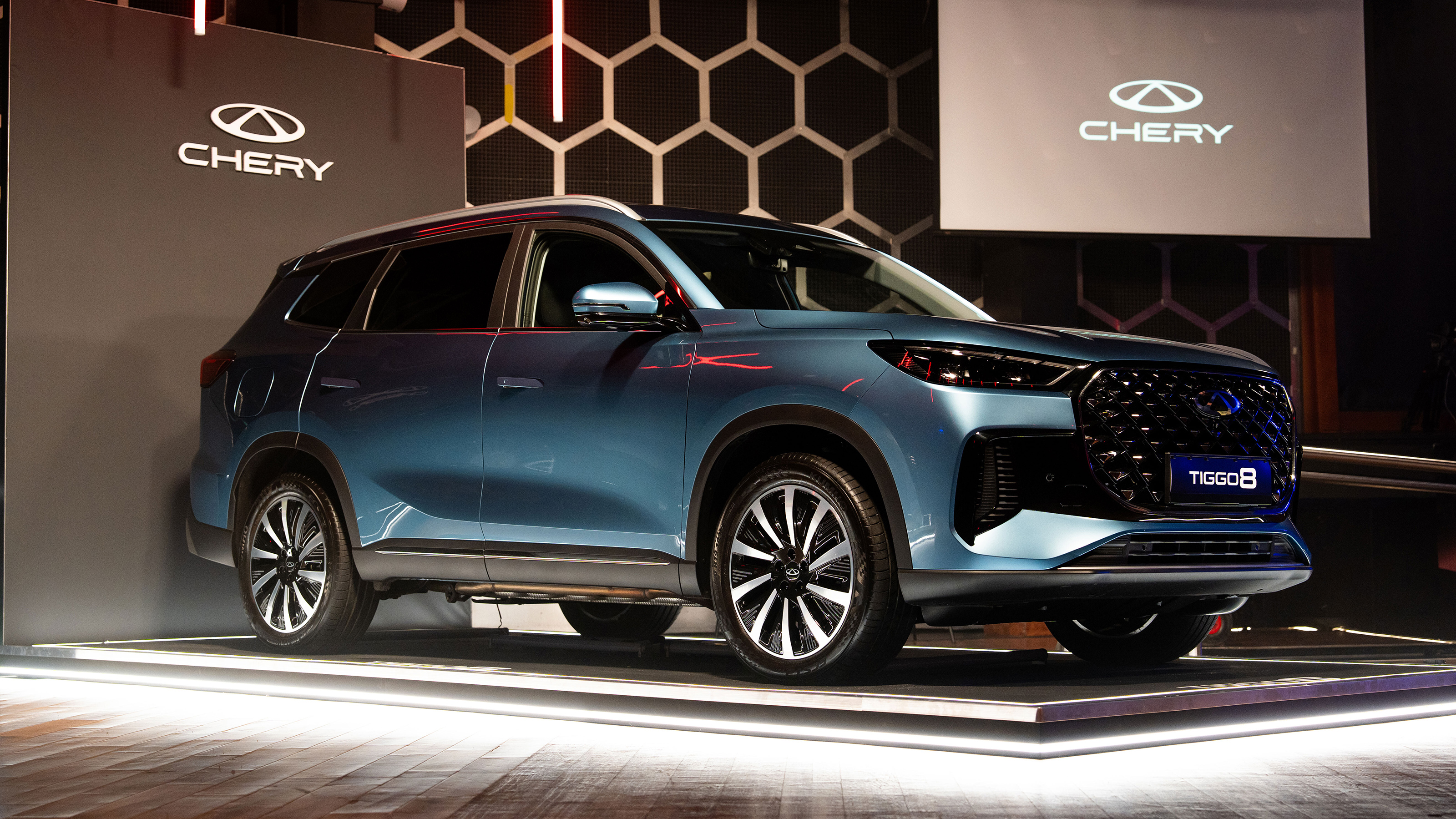 Chery Tiggo 8