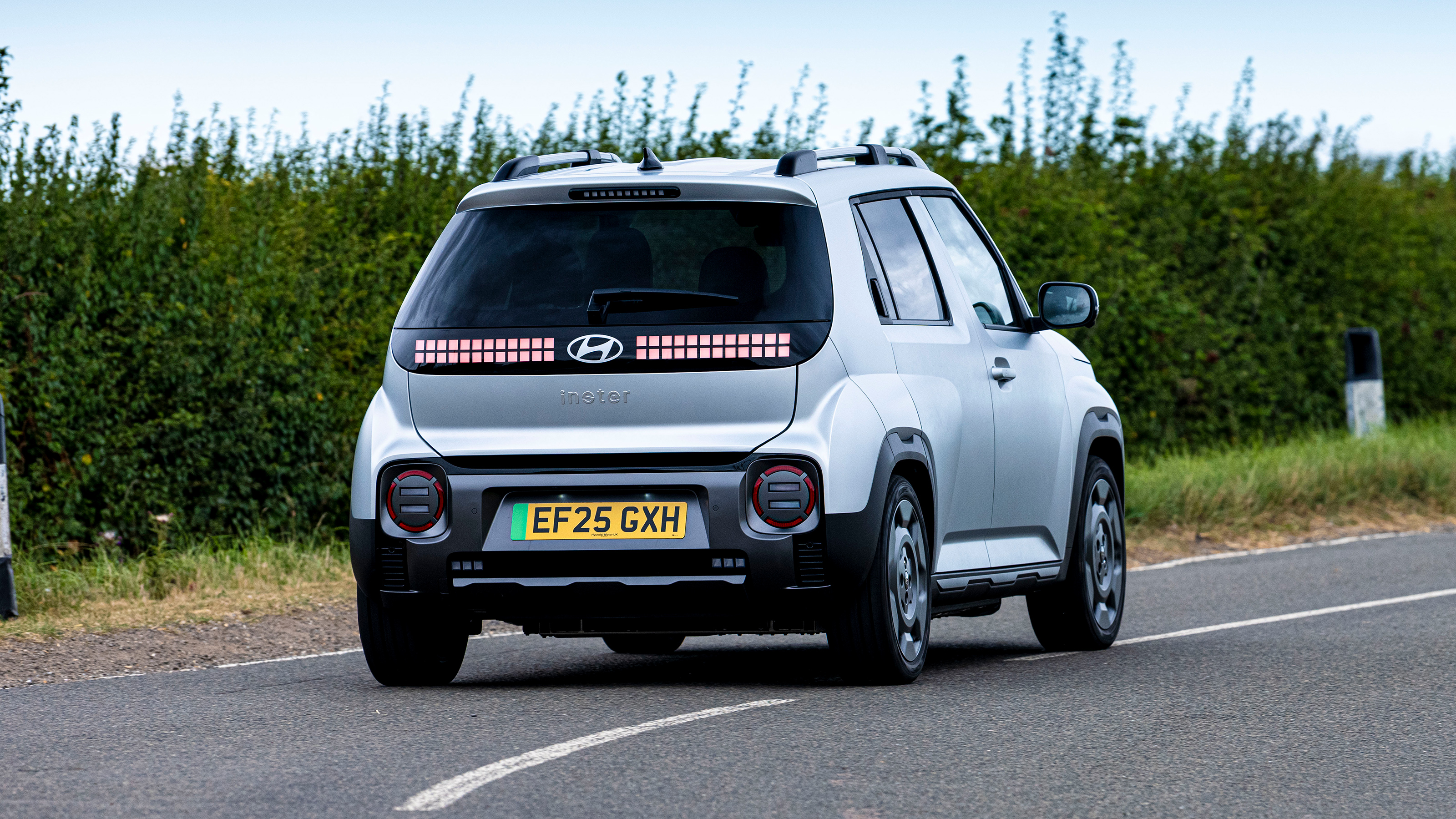 Hyundai Inster Cross - rear cornering