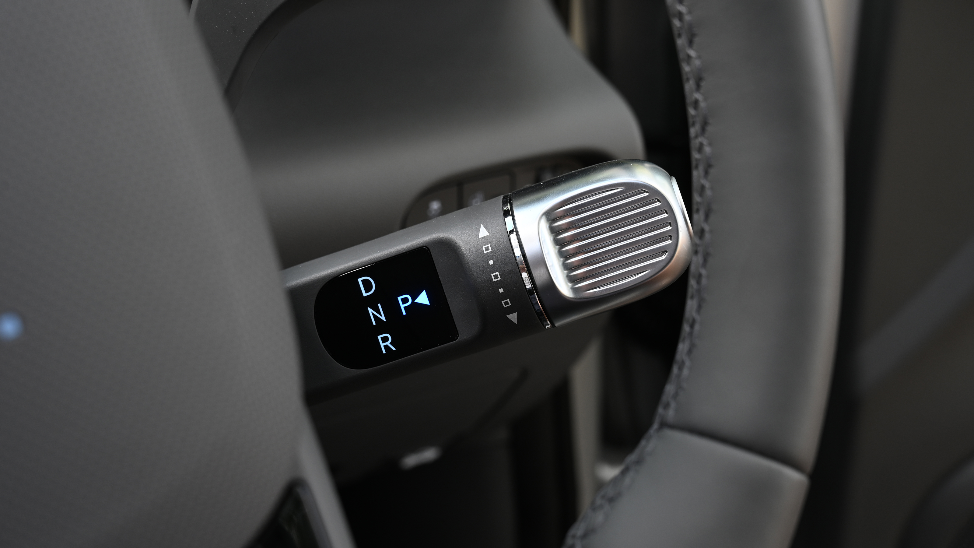 Hyundai Inster Cross - gear selector