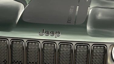 Jeep Renegade North Star - bonnet and grille