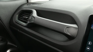 Jeep Renegade North Star - grab handle, passenger side