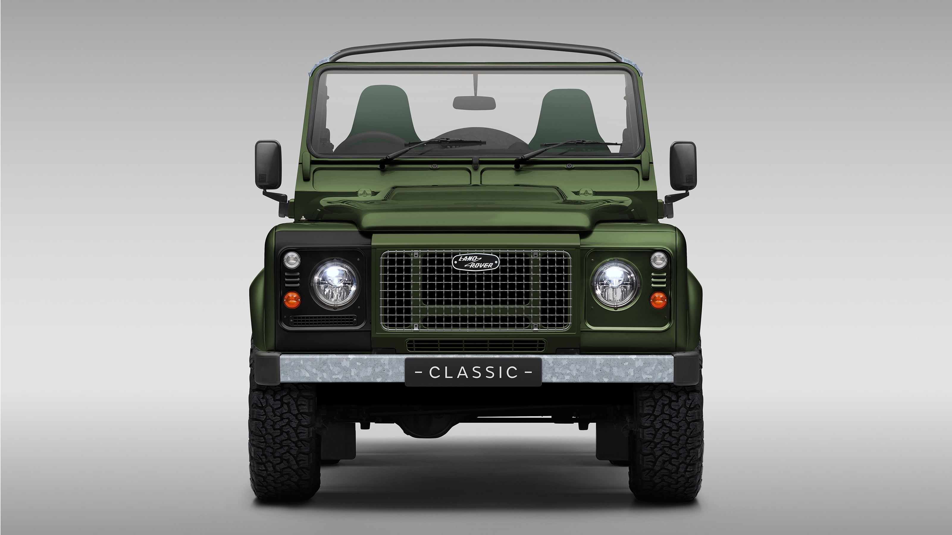 Land Rover Defender Churchill Edition - nose