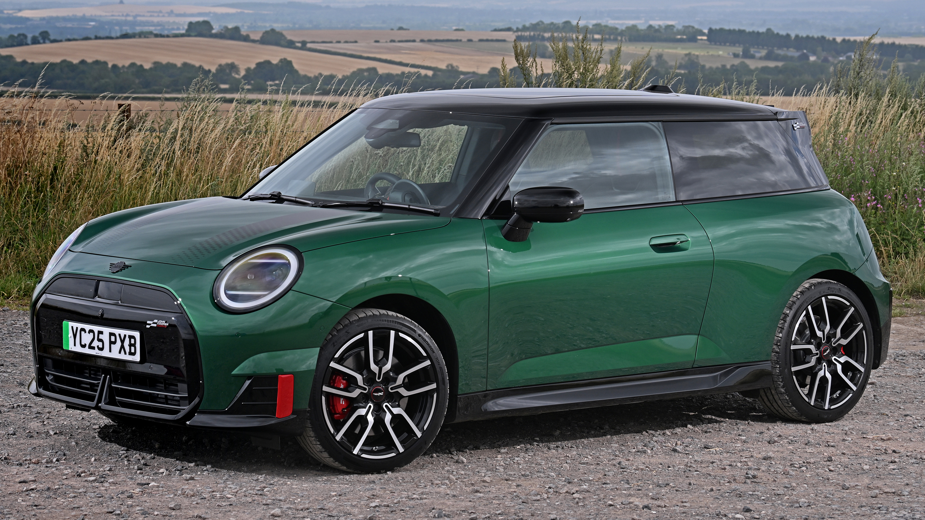 MINI JCW Electric - static front angled