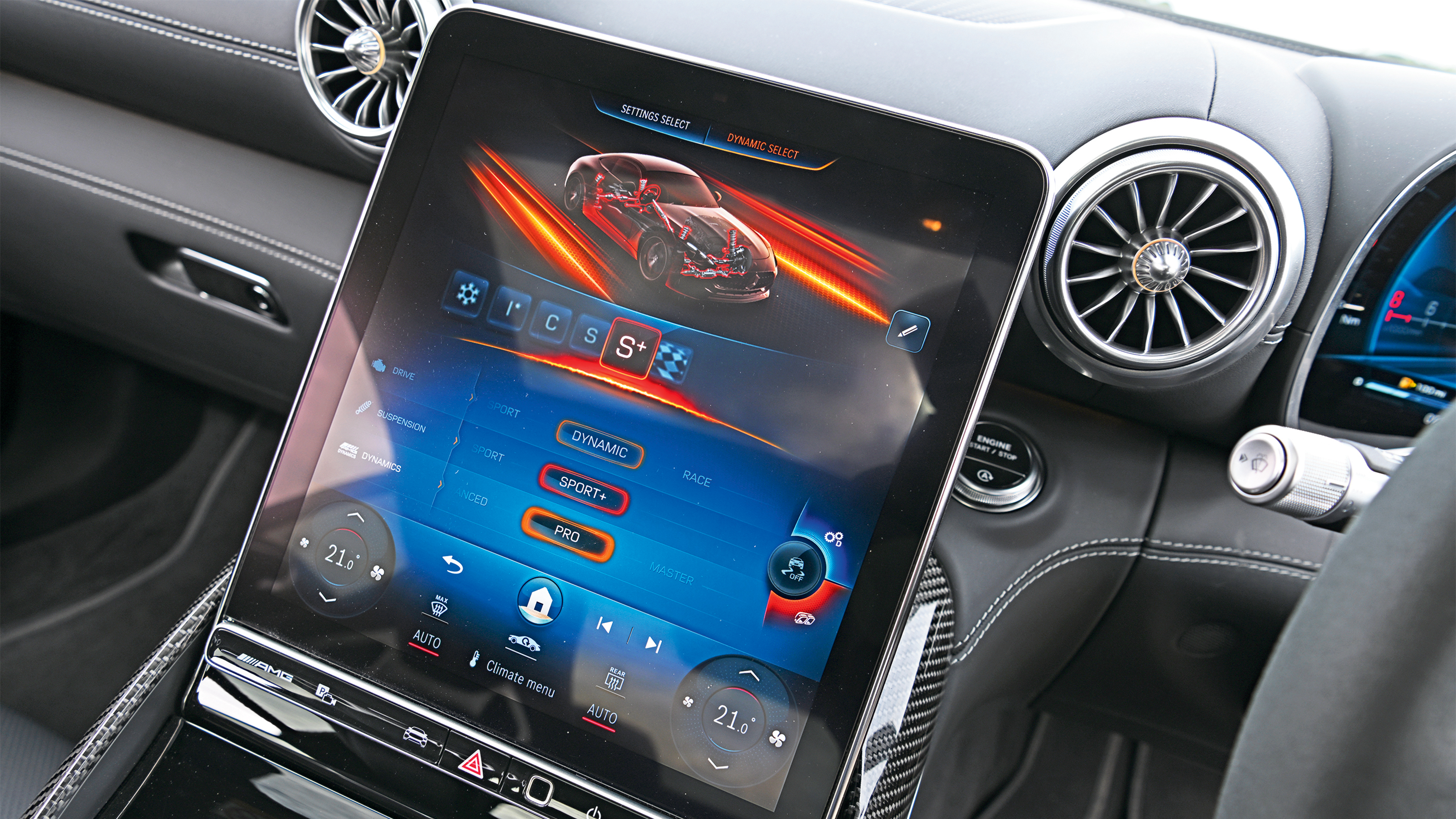 Mercedes-AMG - infotainment screen