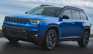 New Jeep Cherokee - blue dynamic front 3/4