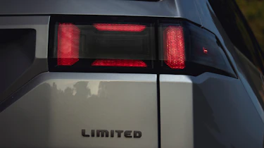 New Jeep Cherokee - silver tail light