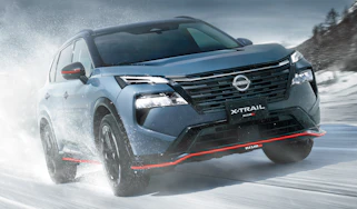Nissan X-Trail Nismo - dynamic snow driving