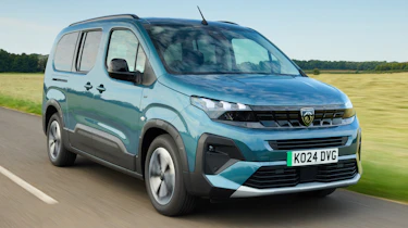 Peugeot E-RIFTER - front 3/4