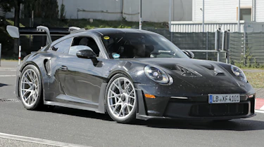 Porsche 911 GT3 RS Facelift - front angled