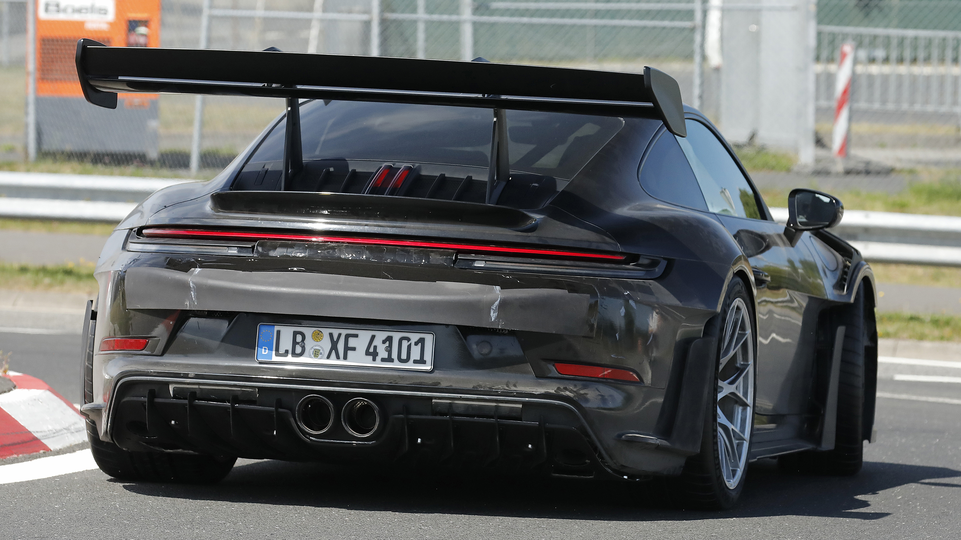 Porsche 911 GT3 RS Facelift - rear cornering