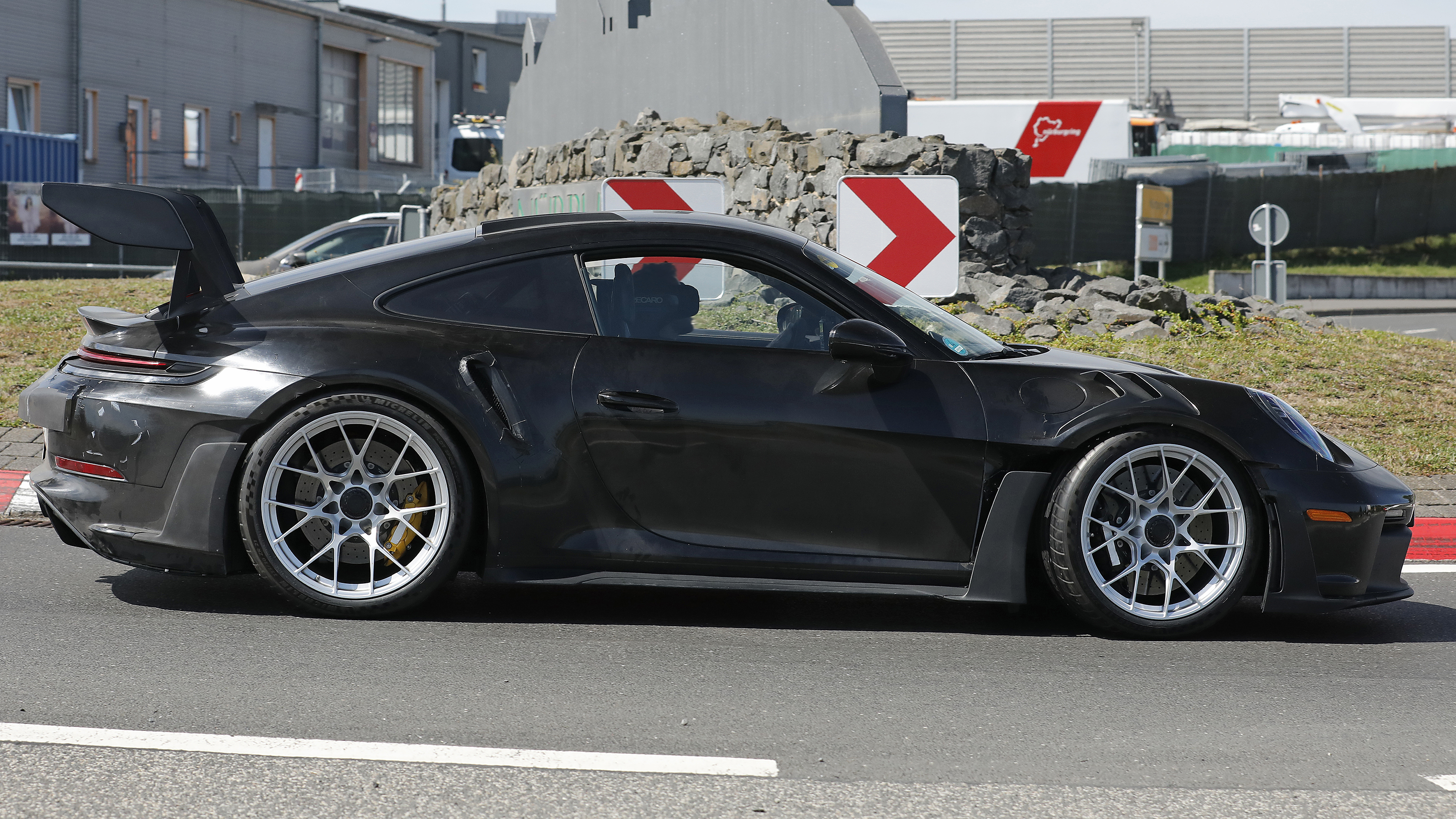 Porsche 911 GT3 RS Facelift - side profile
