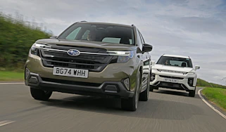 Subaru Forester and KGM Actyon - front tracking