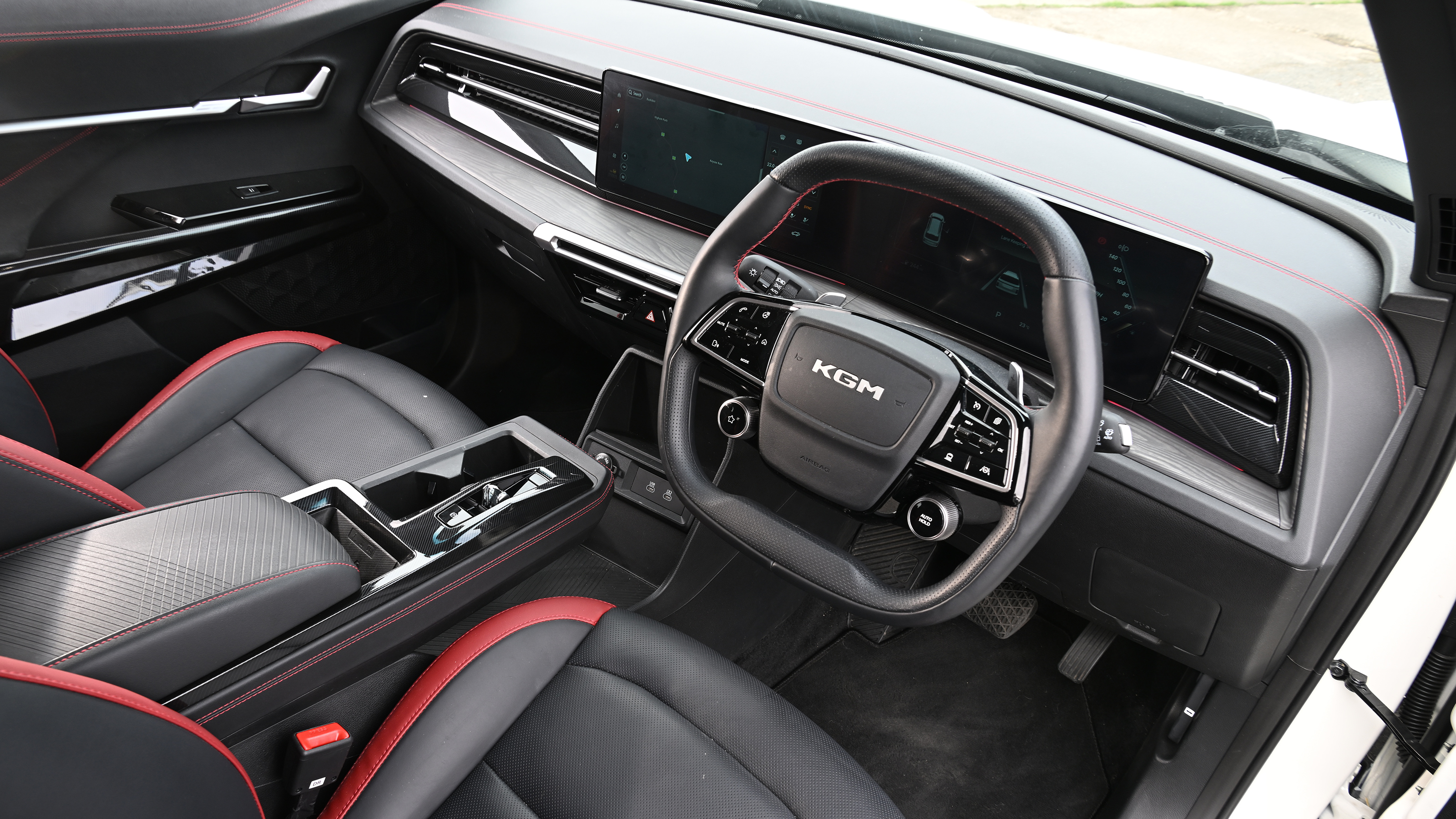 KGM Actyon - dashboard