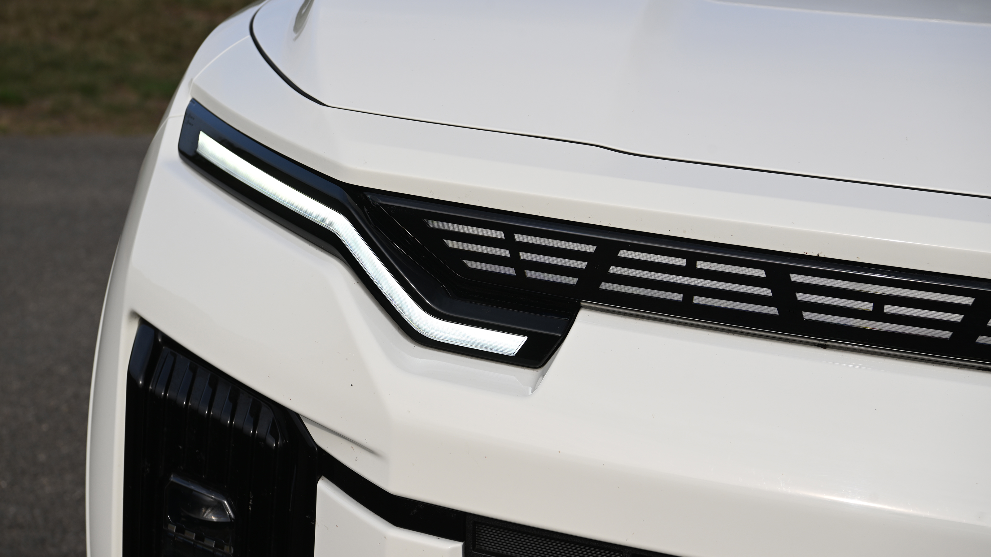 KGM Actyon - headlight