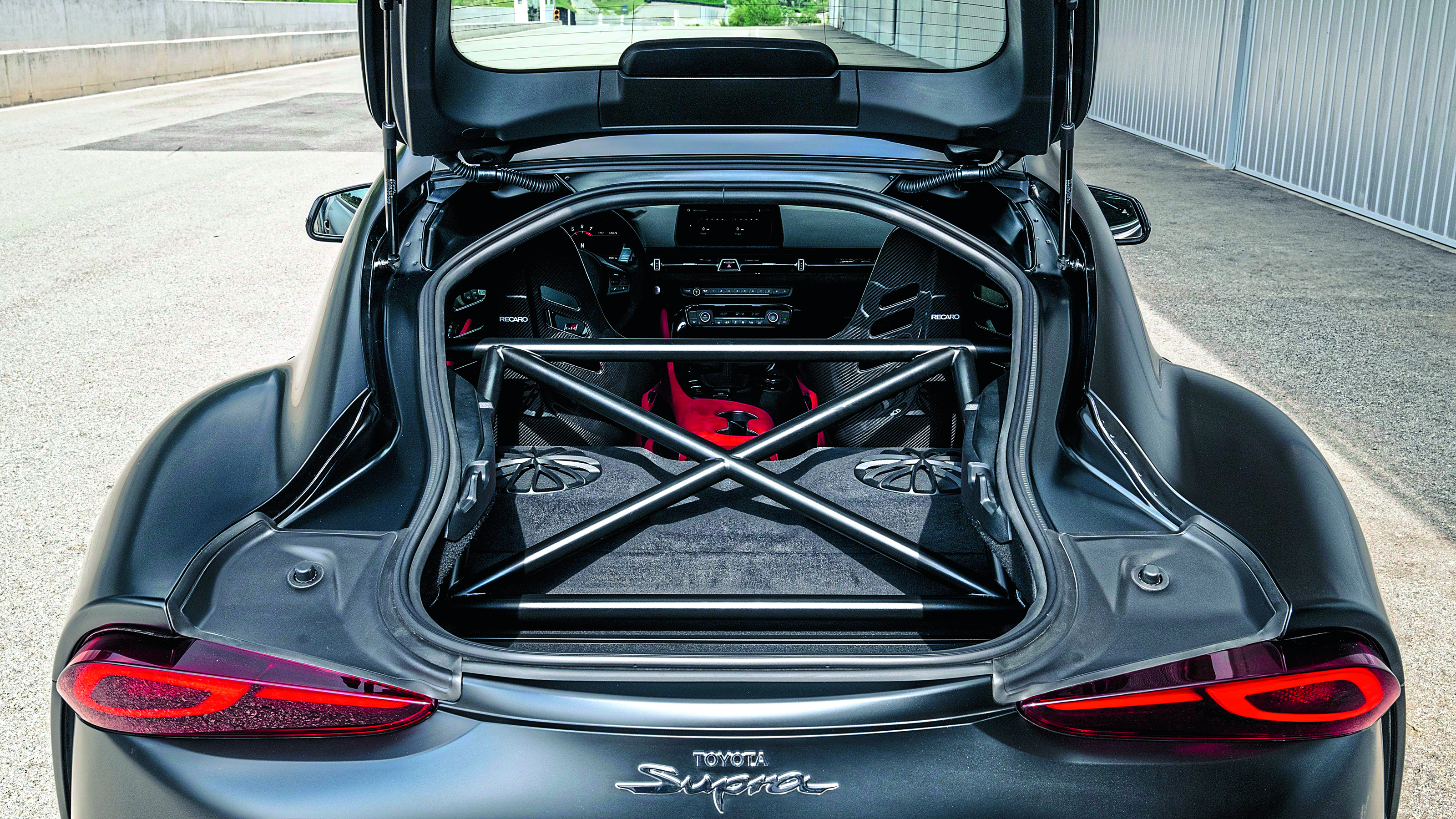New Toyota GR Supra A90 Final Edition - boot 