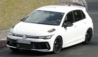 VW Golf R spy shot - front 3/4