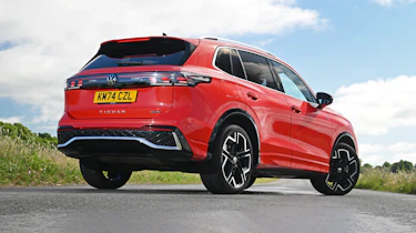 Volkswagen Tiguan R-Line 2.0 TSI 4Motion - rear static