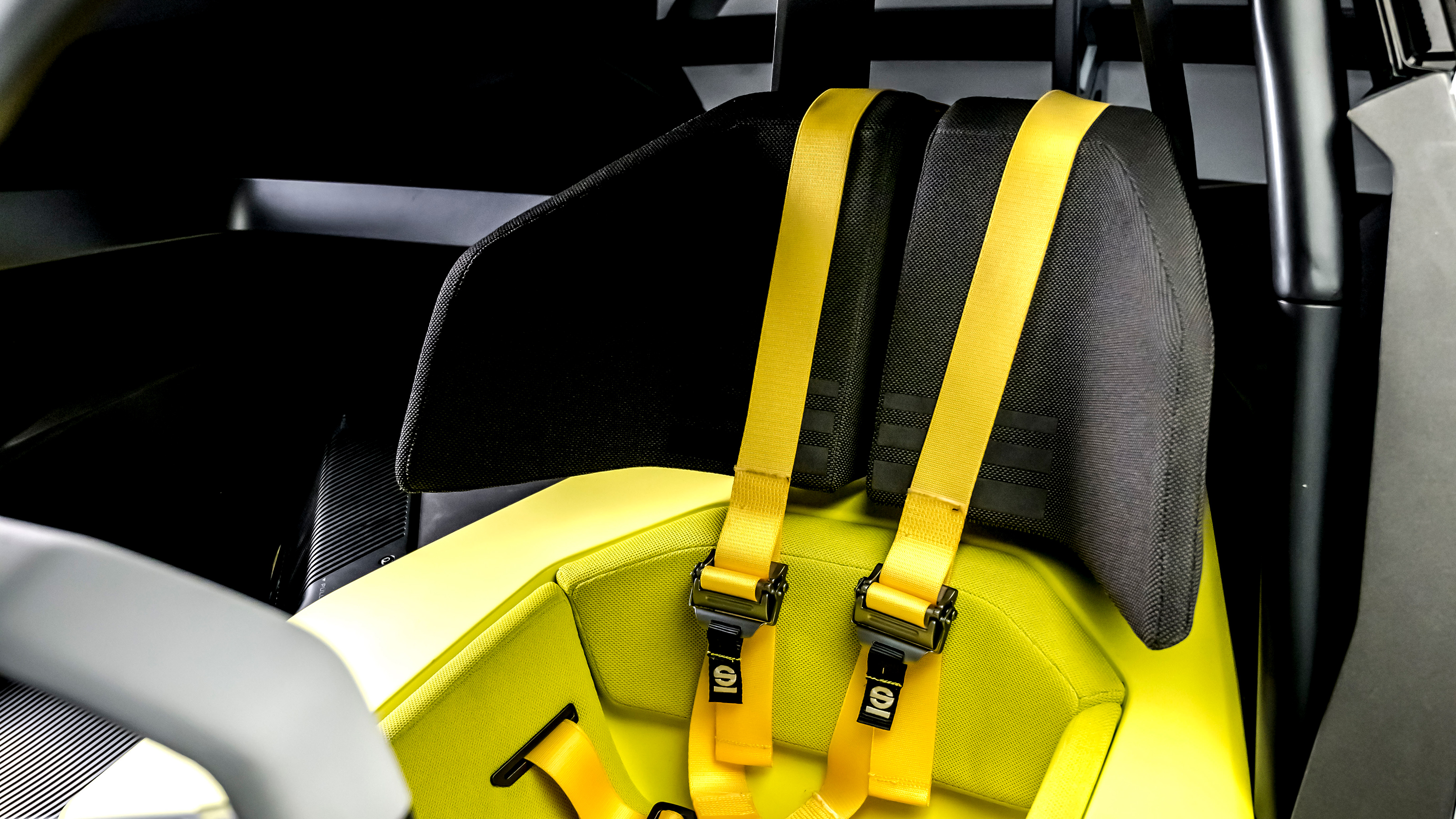 Vauxhall Corsa GSE Vision Gran Turismo concept seat