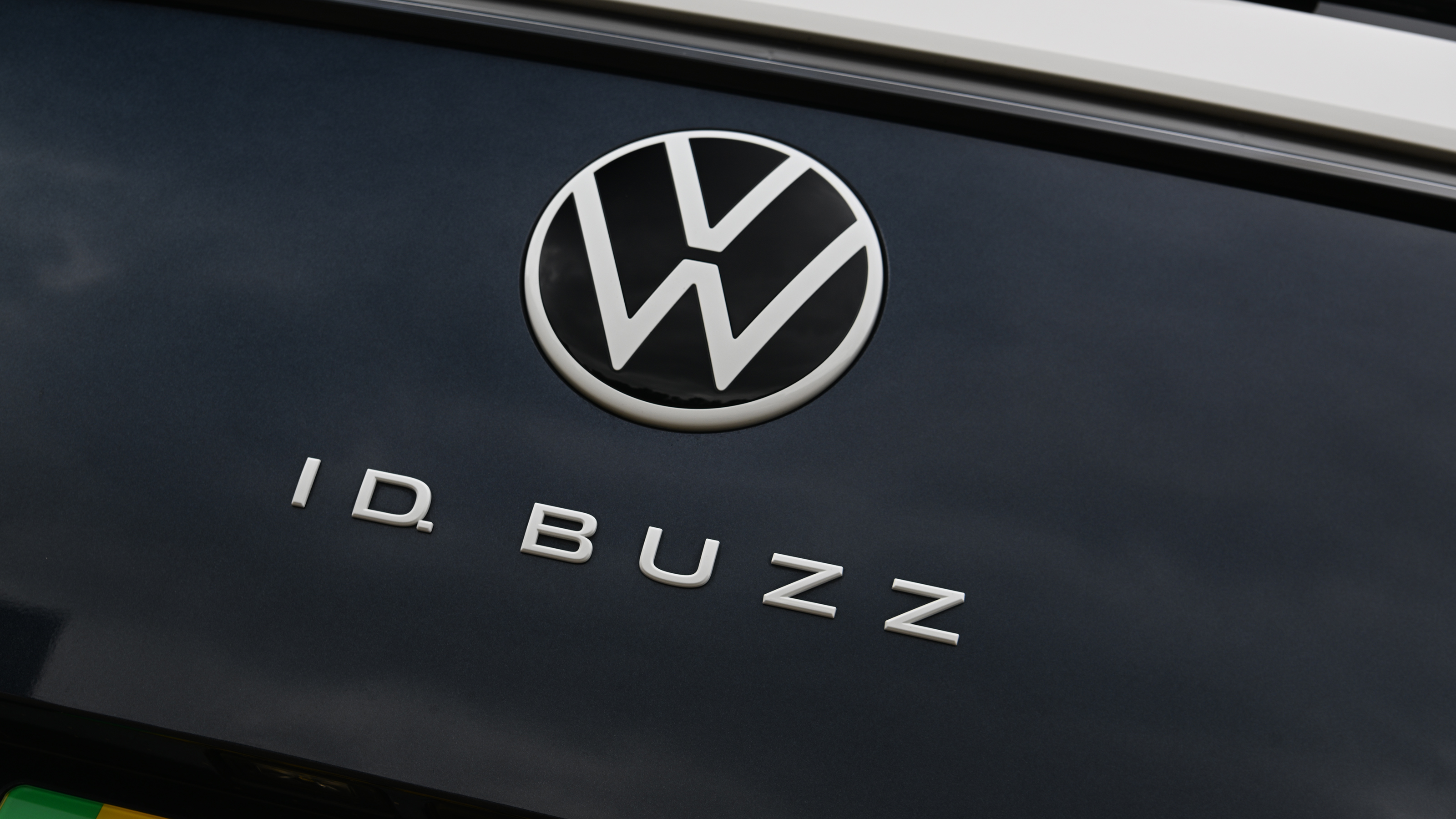 Volkswagen ID. Buzz LWB - tailgate badging