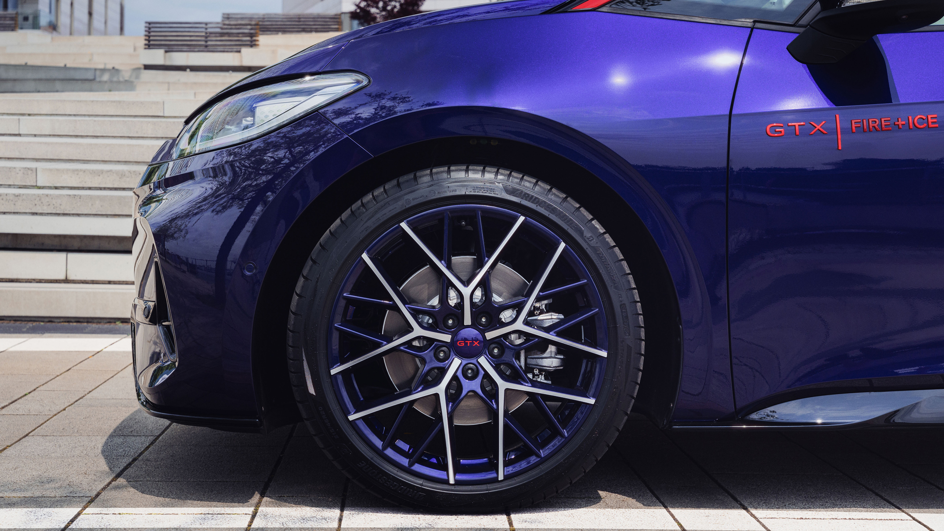 Volkswagen ID.3 GTX Fire &amp; Ice edition - front wheel