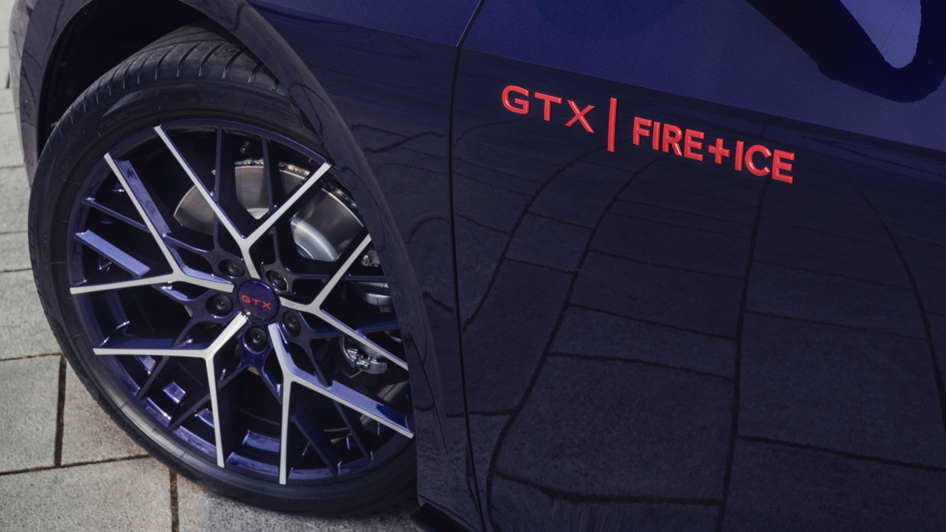 Volkswagen ID.3 GTX Fire &amp; Ice edition - side badge