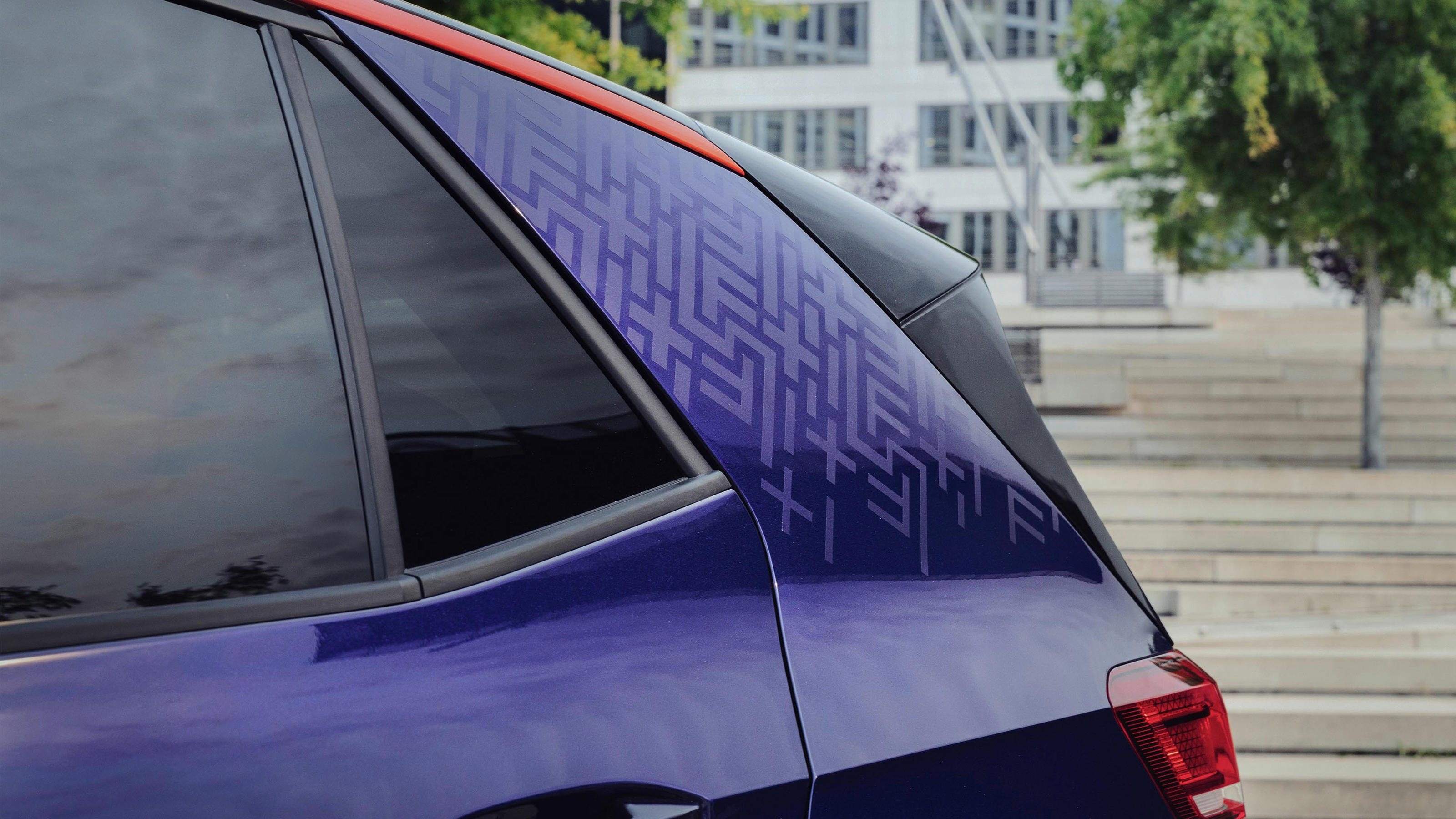 Volkswagen ID.3 GTX Fire &amp; Ice edition - side graphic