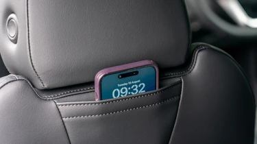 Volkswagen ID.4 Pure Match phone pocket