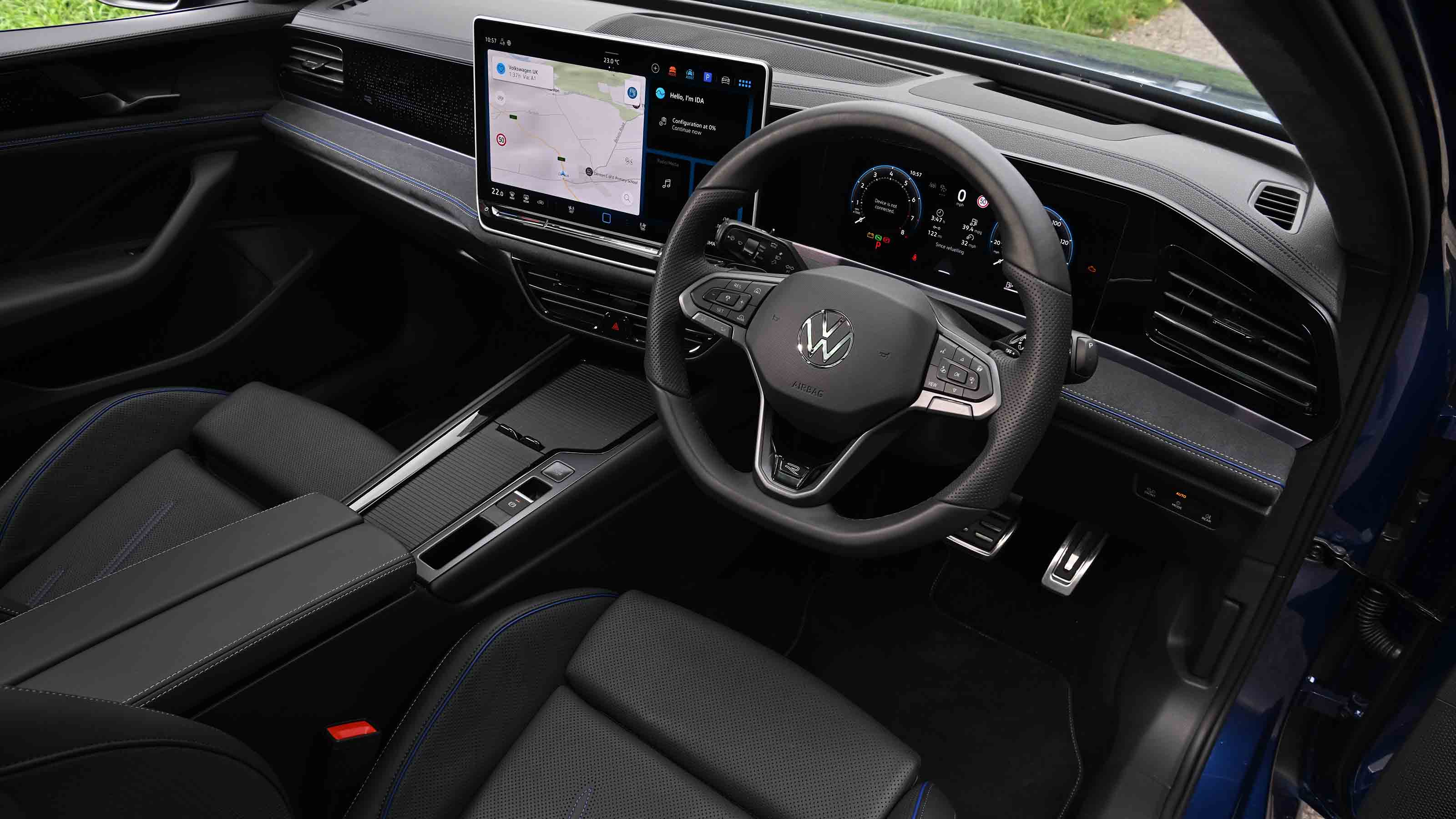 Volkswagen Passat - dashboard