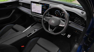 Volkswagen Passat - dashboard