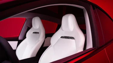 2025 Tesla Model Y Performance - seats