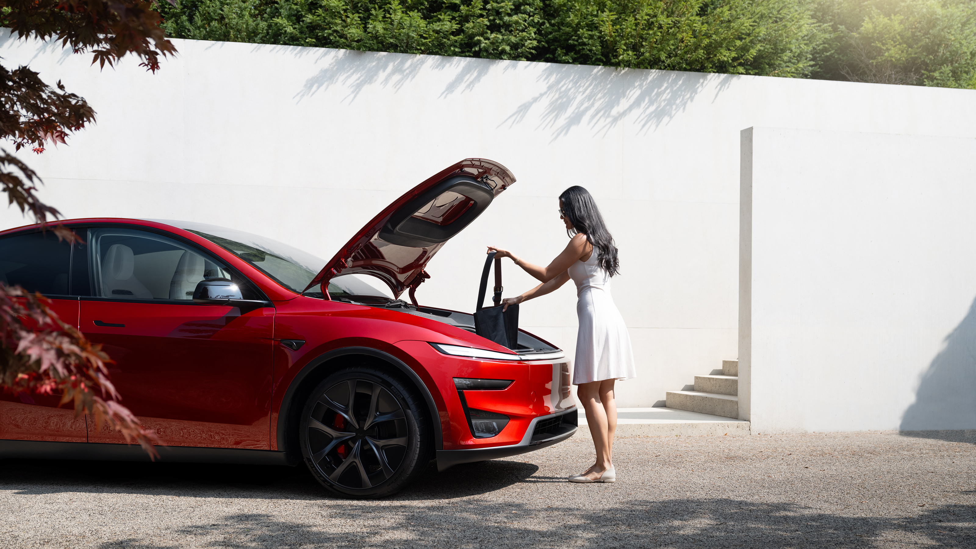 2025 Tesla Model Y Performance - frunk
