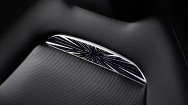 2025 Tesla Model Y Performance - logo