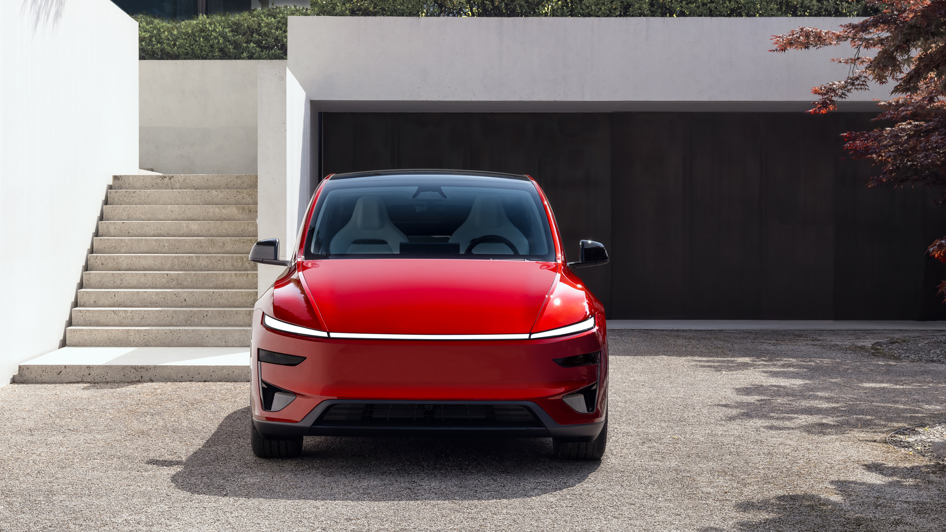 2025 Tesla Model Y Performance - nose