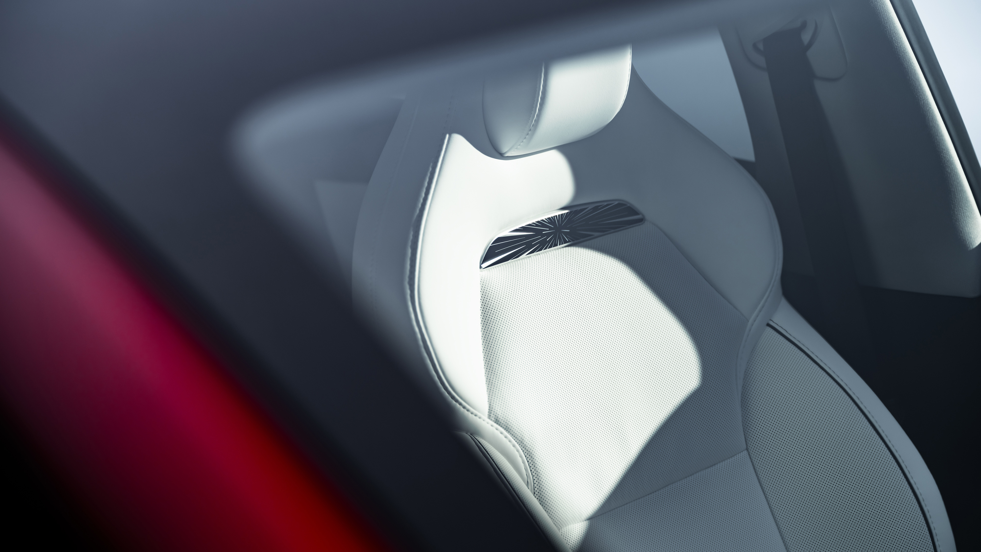 2025 Tesla Model Y Performance - seat