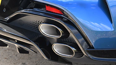 Aston Martin DBX S - exhausts