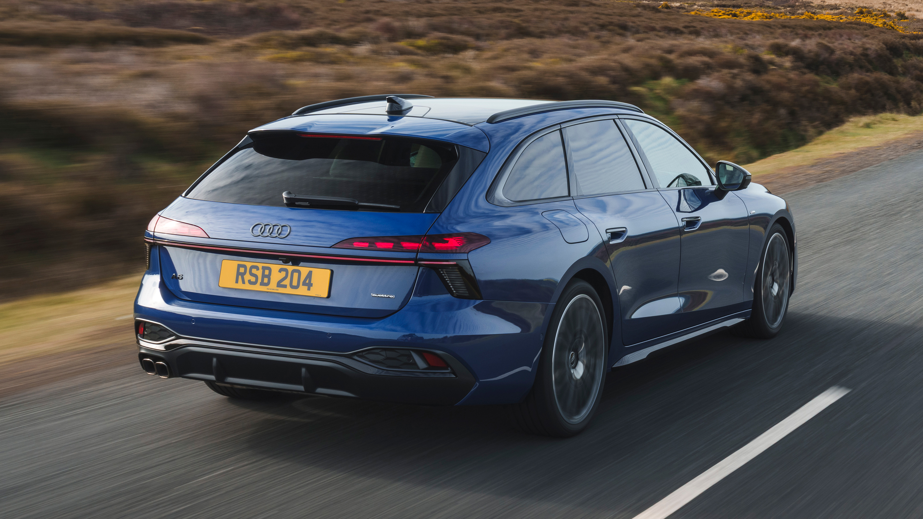 Audi A6 Avant Launch Edition - rear tracking