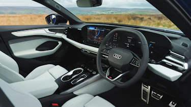Audi A6 Avant Launch Edition - interior