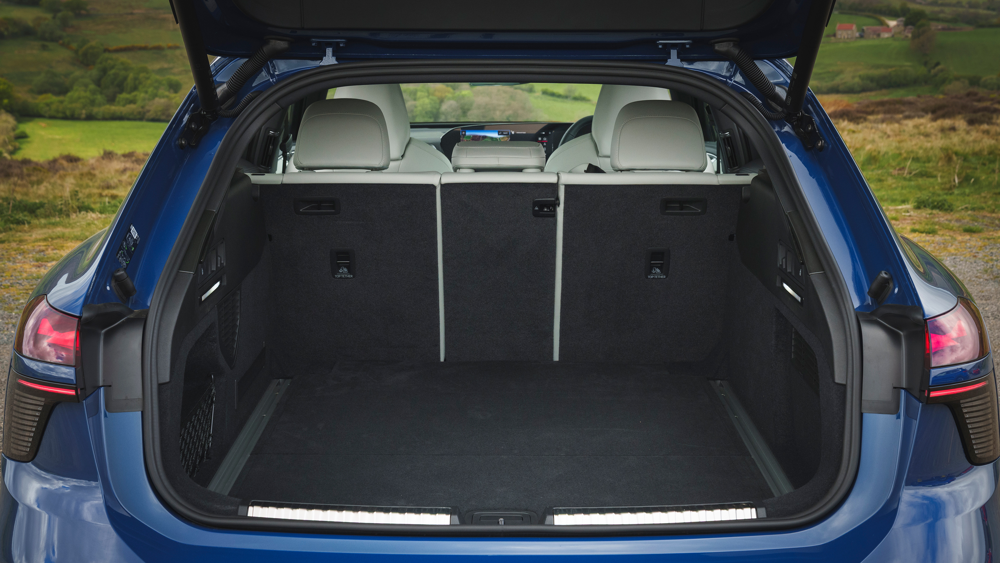 Audi A6 Avant Launch Edition - boot