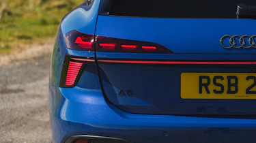 Audi A6 Avant Launch Edition - tail light