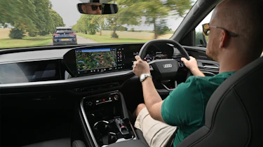 Auto Express contributor Alex Ingram driving the Audi Q5