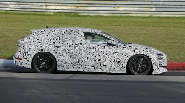 Audi S6 e-tron (camouflaged) - side action