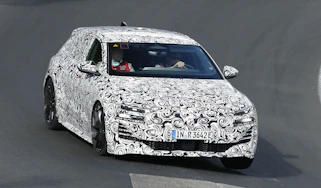 Audi S6 e-tron (camouflaged) - front cornering