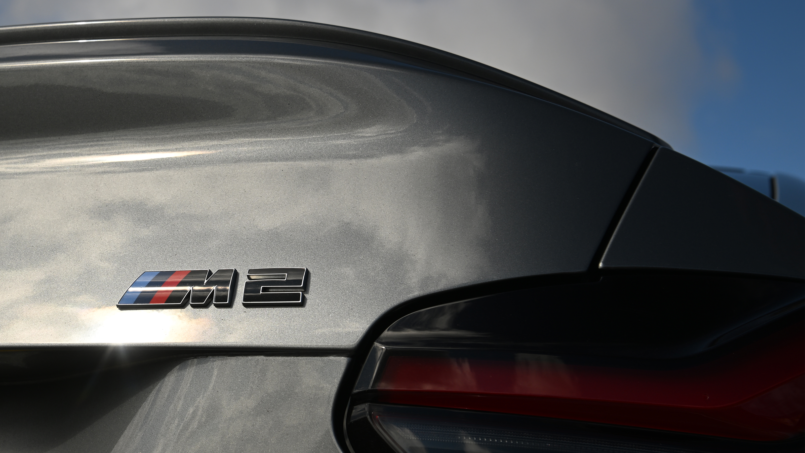 BMW M2 - rear badging