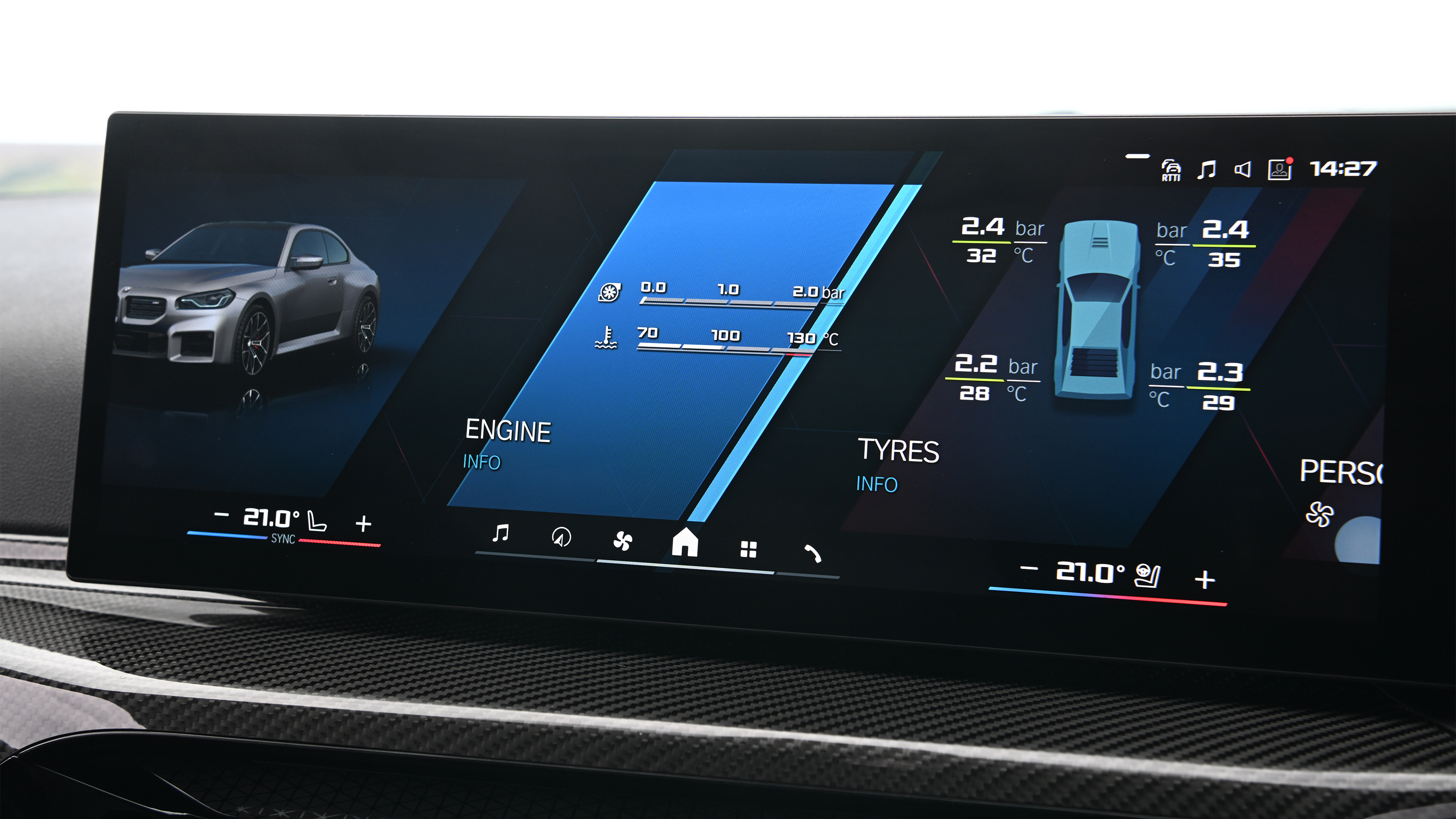 BMW M2 - infotainment screen