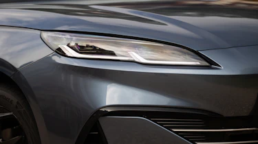 BYD Seal 6 Touring - front headlight