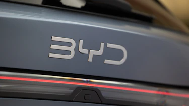 BYD Seal 6 Touring - BYD badge