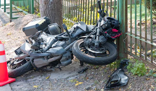 Broken Motorbike AdobeStock