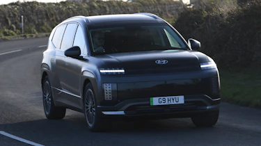EV tow test - Hyundai cornering