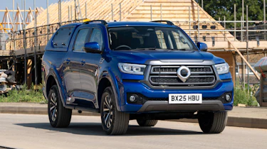 GWM Poer300 - front